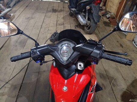 2022 Strom TR, красный, 95000 рублей, вид 4