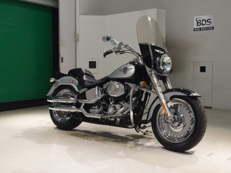 2012 Harley-Davidson Fat Boy, чёрный, 800000 рублей, вид 3
