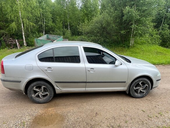 2005 Skoda Octavia II (A5), серебристый, 380000 рублей - вид 3