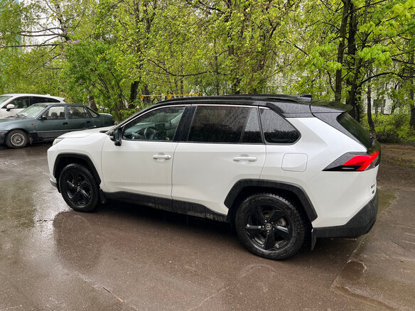 2021 Toyota RAV4 V (XA50), белый, 3499999 рублей - вид 4