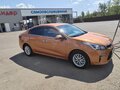 2017 Kia Rio IV, оранжевый, 1280000 рублей - вид 3