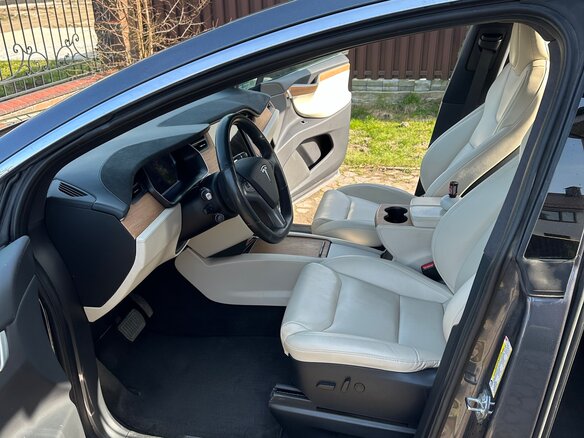 2020 Tesla Model X Long Range Plus I, серый, 4700000 рублей - вид 12