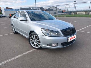 2011 Skoda Octavia DSG7 II (A5) Рестайлинг, серебристый, 850000 рублей, вид 3