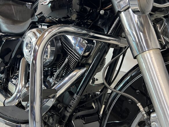 2012 Harley-Davidson Electra Glide, чёрный, 730000 рублей - вид 14