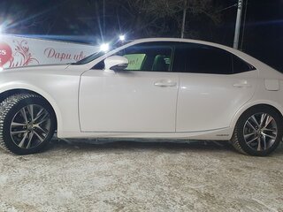 2017 Lexus IS 300h III Рестайлинг, белый, 3200000 рублей, вид 5
