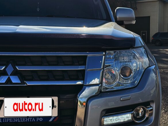 2014 Mitsubishi Pajero IV Рестайлинг 2, серебристый, 2999999 рублей - вид 1