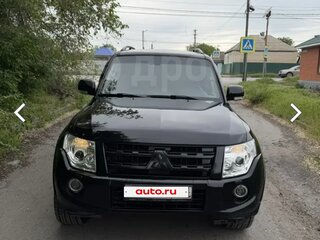 2011 Mitsubishi Pajero IV Рестайлинг 1, чёрный, 2000000 рублей, вид 1