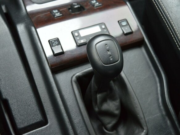 2001 Mercedes-Benz G-Класс 500 II (W463), чёрный - вид 1