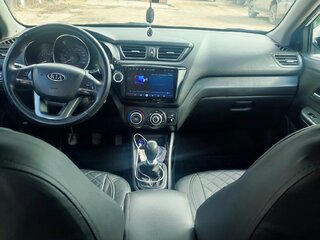 2012 Kia Rio 5-speed III, белый, 720000 рублей, вид 5