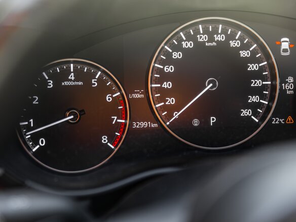 2021 Mazda 3 IV (BP), серый, 2989000 рублей - вид 18
