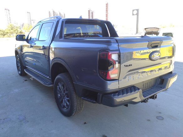 2026 Ford Ranger T6.2, серый, 6499000 рублей - вид 3
