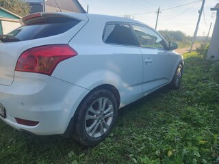 2011 Kia Ceed I Рестайлинг, белый, 550000 рублей, вид 5