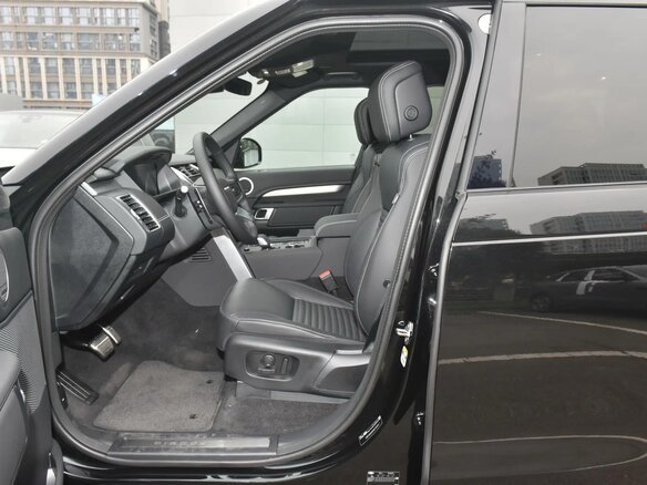2025 Land Rover Discovery P360 V Рестайлинг, чёрный, 13270000 рублей - вид 15