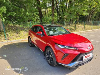 2022 Toyota Venza II, красный, 4200000 рублей, вид 4