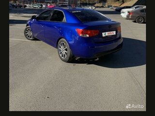 2011 Kia Cerato 6-speed II, синий, 800000 рублей, вид 4