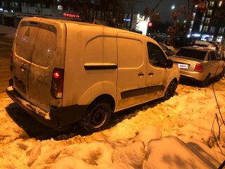 2011 Peugeot Partner, белый, 500000 рублей, вид 5