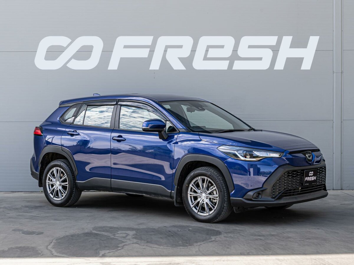 Открыть фотографии: Toyota Corolla Cross I