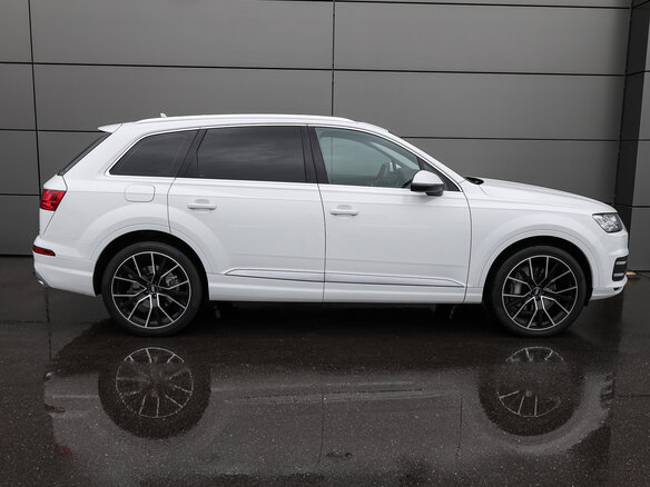 2016 Audi Q7, белый - вид 3