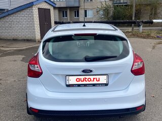 2012 Ford Focus III, белый, 850000 рублей, вид 3