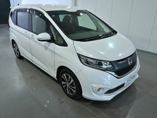 2017 Honda Freed II, белый, 1050000 рублей, вид 1