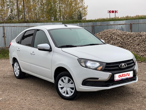 2023 Lada (ВАЗ) Granta I Рестайлинг, белый, 715000 рублей - вид 2