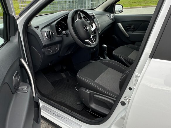 2022 Renault Logan Stepway II Рестайлинг, белый, 1549000 рублей - вид 6