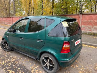 2000 Mercedes-Benz A-Класс 140 I (W168), зелёный, 370000 рублей, вид 5