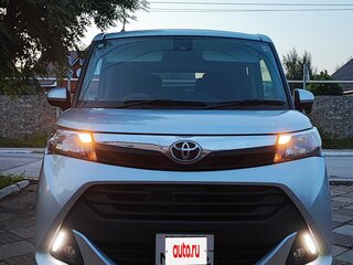 2018 Toyota Tank I, серебристый, 985000 рублей, вид 2