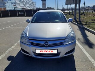2011 Opel Astra H Рестайлинг, серебристый, 600000 рублей, вид 3