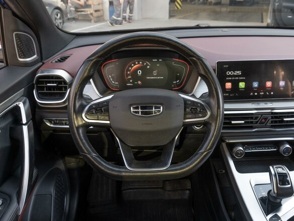 2022 Geely Coolray I, синий, 1529000 рублей - вид 11