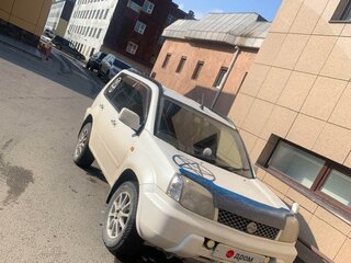 2002 Nissan X-Trail I, белый, 750000 рублей, вид 2