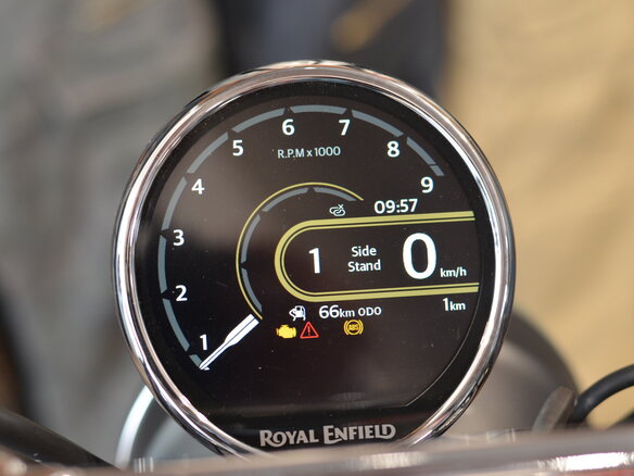 2026 Royal Enfield Bear 650, зелёный, 737000 рублей - вид 12