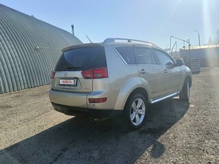 2008 Peugeot 4007, бежевый, 1070000 рублей, вид 3