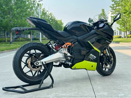 2025 Super Soco VS1, чёрный, 850000 рублей, вид 5