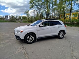 2011 Mitsubishi ASX I, белый, 850000 рублей, вид 5