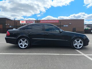 2006 Mercedes-Benz E-Класс 280 III (W211, S211) Рестайлинг, чёрный, 1350000 рублей, вид 1