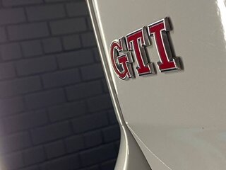 2016 Volkswagen Golf GTI VII, белый, 2037716 рублей, вид 5