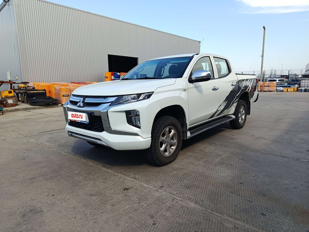 Открыть фотографии: Mitsubishi L200 V Рестайлинг
