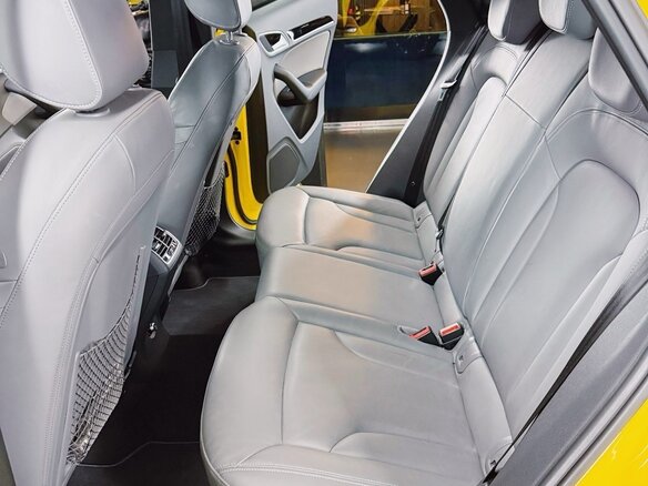 2017 Audi Q3 I (8U) Рестайлинг, жёлтый, 2900000 рублей - вид 6