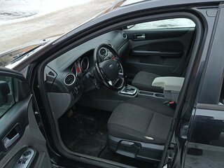2010 Ford Focus II Рестайлинг, чёрный, 600000 рублей, вид 4
