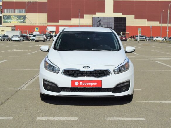 2015 Kia Ceed II Рестайлинг, белый - вид 8