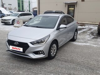 2017 Hyundai Solaris II, серебристый, 1650000 рублей, вид 1