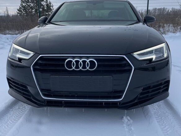 2018 Audi A4 V (B9), чёрный, 2650000 рублей