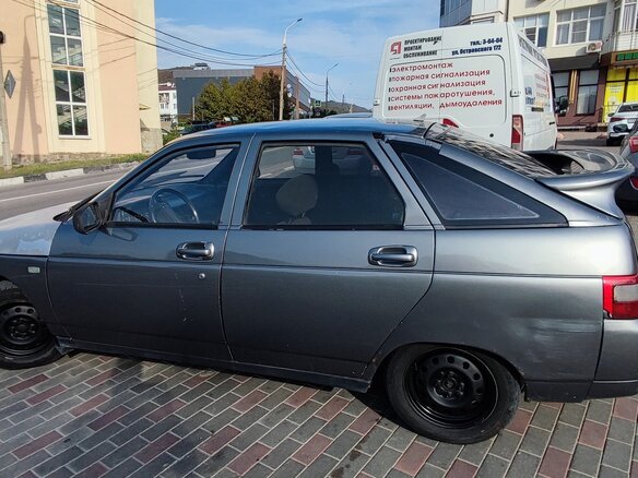 2002 Lada (ВАЗ) 2112, серый, 75000 рублей - вид 4