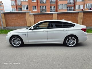 2013 BMW 5 серии Gran Turismo 535i xDrive VI (F10/F11/F07), белый, 1690000 рублей, вид 3