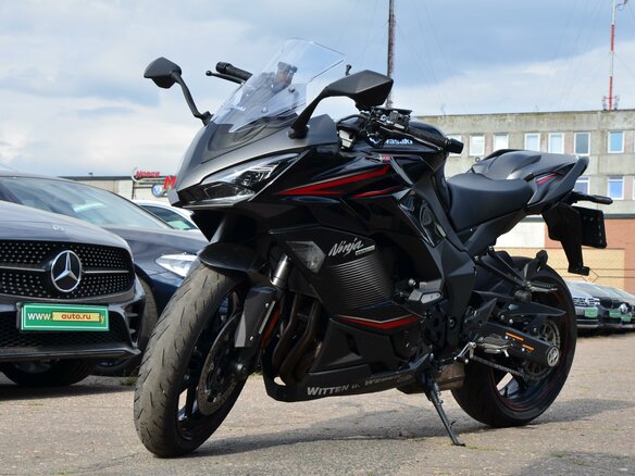 2022 Kawasaki Z 1000SX, чёрный, 1980000 рублей