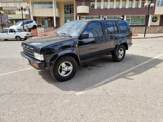 1991 Nissan Terrano I, чёрный, 550000 рублей, вид 1