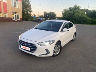 2016 Hyundai Elantra VI (AD), белый, 1100000 рублей, вид 2