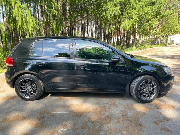 2012 Volkswagen Golf VI, чёрный, 825000 рублей - вид 5