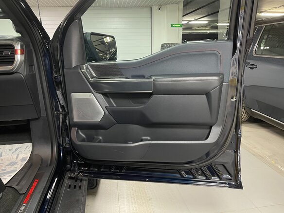 2023 Ford F-150 Raptor XIV, синий, 13999000 рублей - вид 19